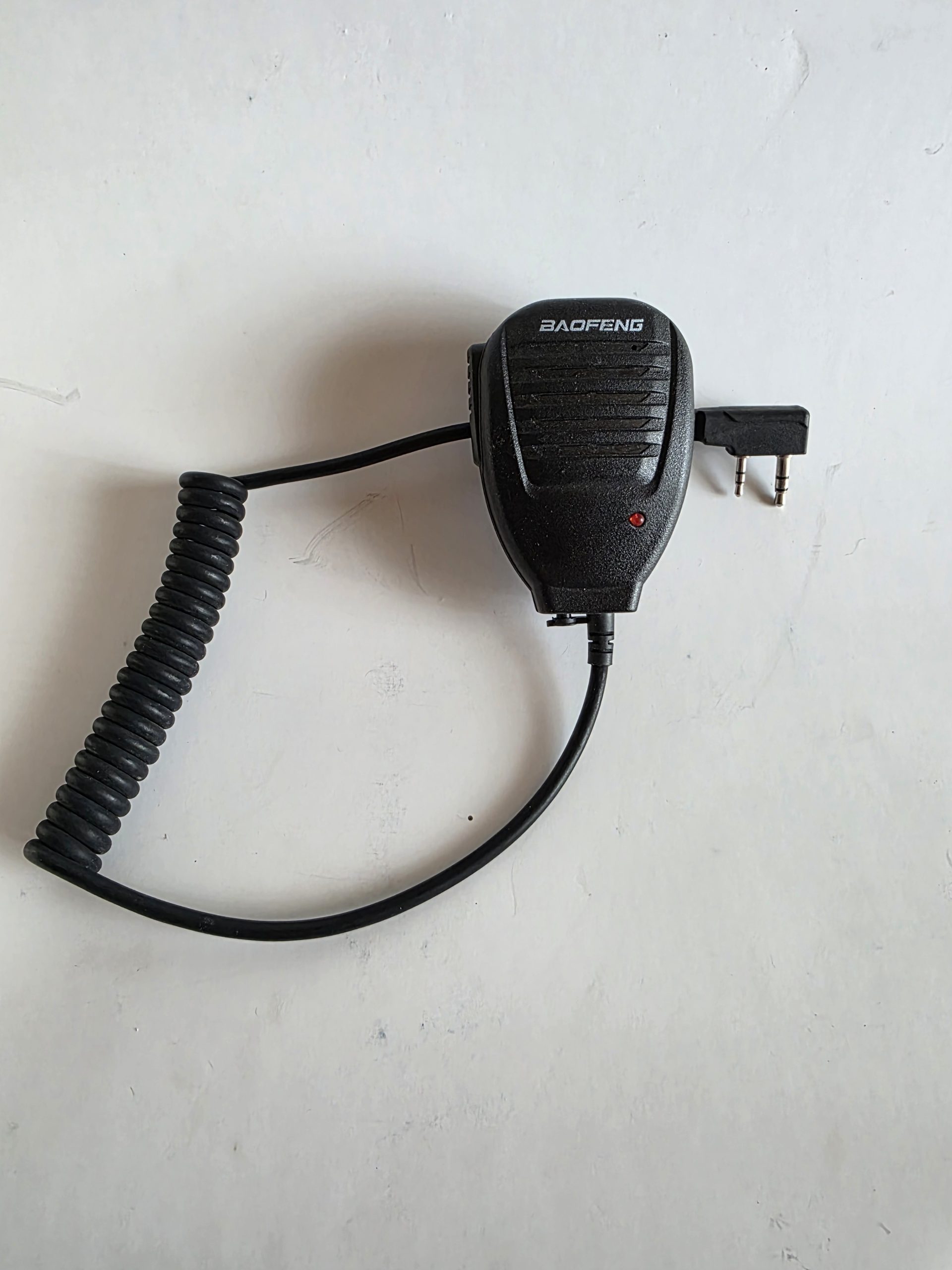 Monofon for håndholdt radio